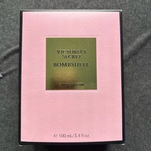 Victoria's Secret Bombshell Perfume in Pink and Gold Box